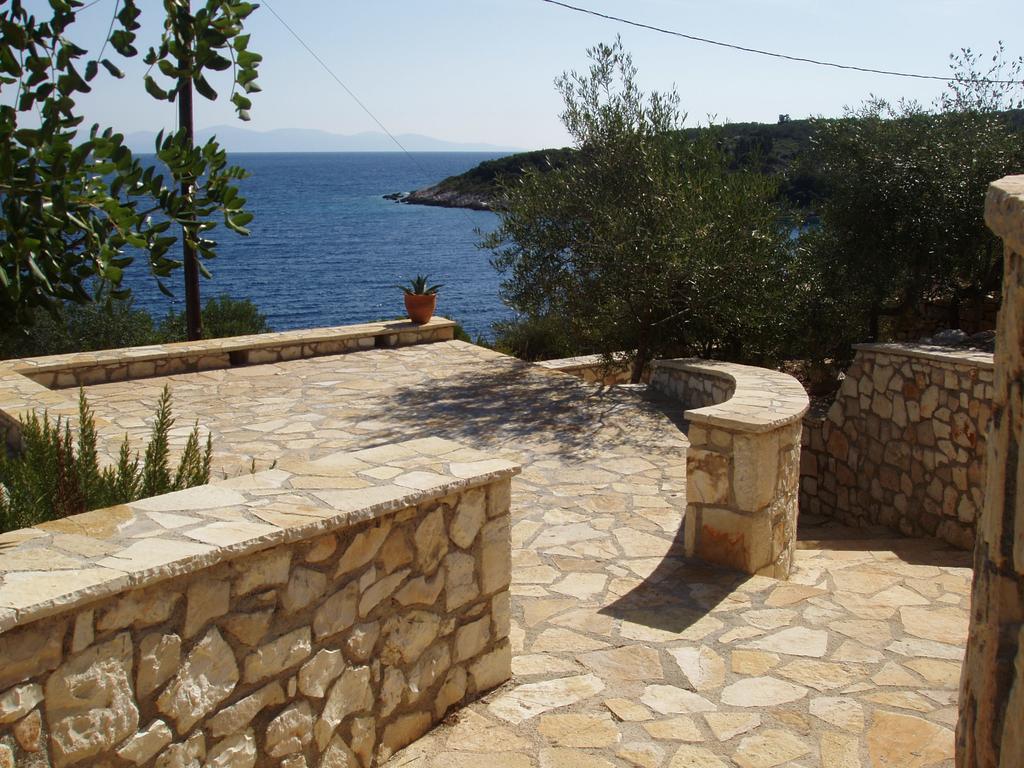 Nereidi Pool Villas Porto Ozias Exterior photo