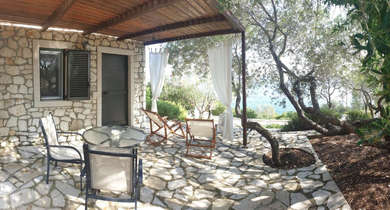 Nereidi Pool Villas Porto Ozias Exterior photo