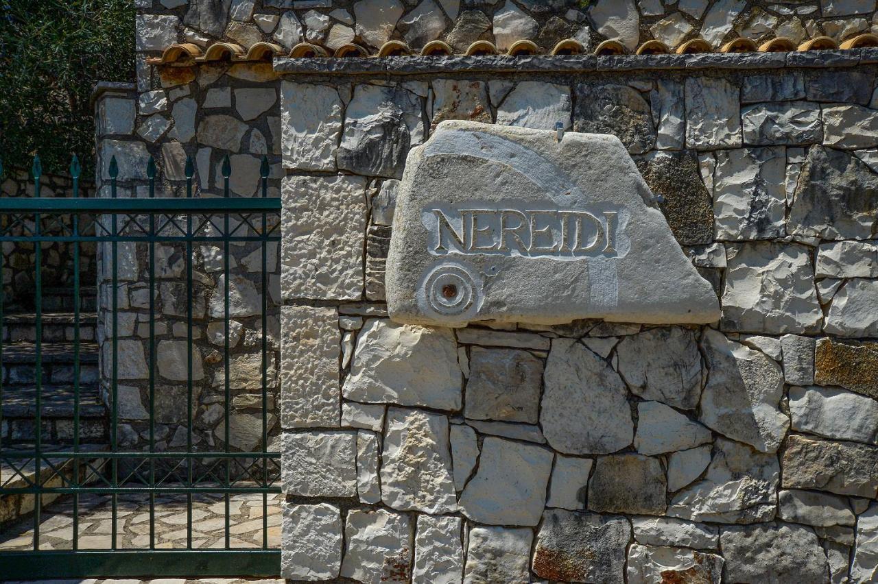 Nereidi Pool Villas Porto Ozias Exterior photo